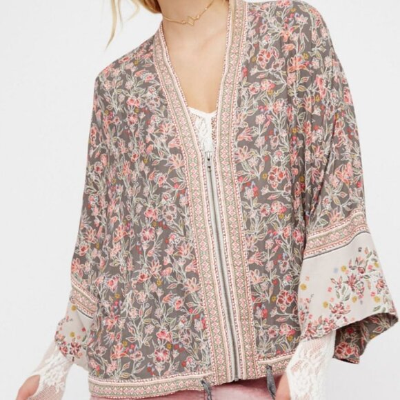 Free People Wildflower Boho Kimono - Size M/L - Picture 1 of 8